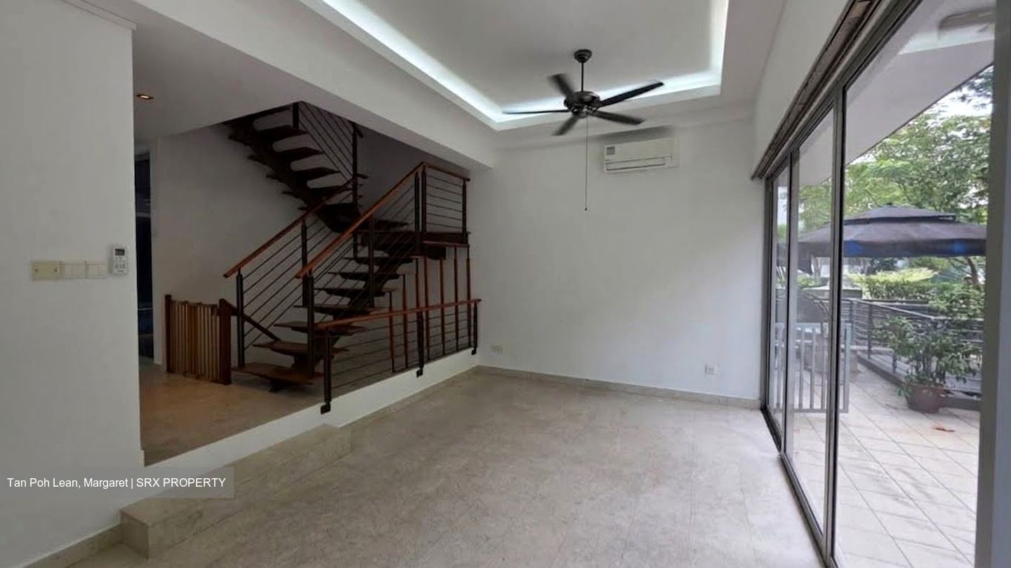 Water Terrace (D19), Terrace #615151551
